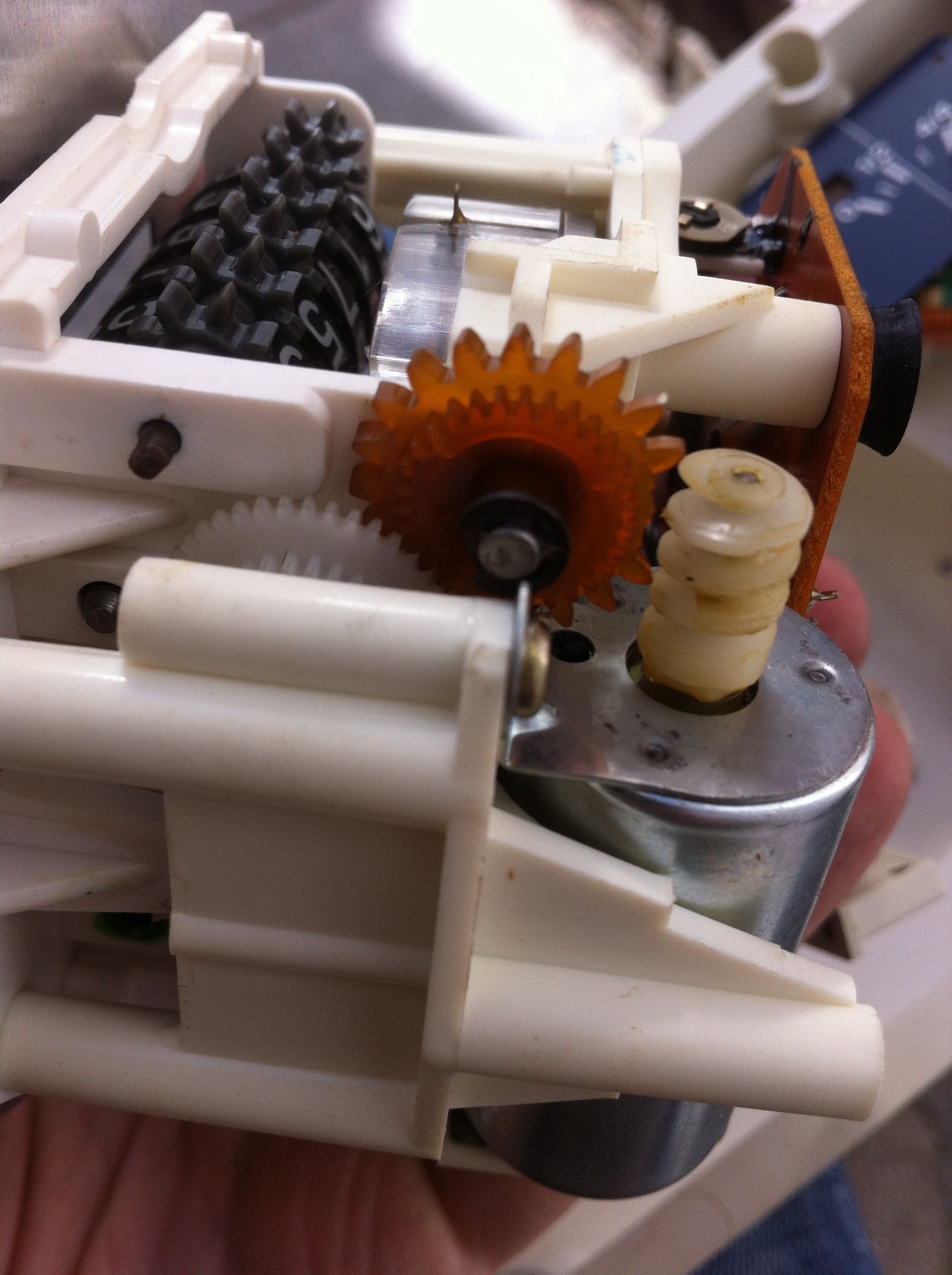 Broken speedometer gear