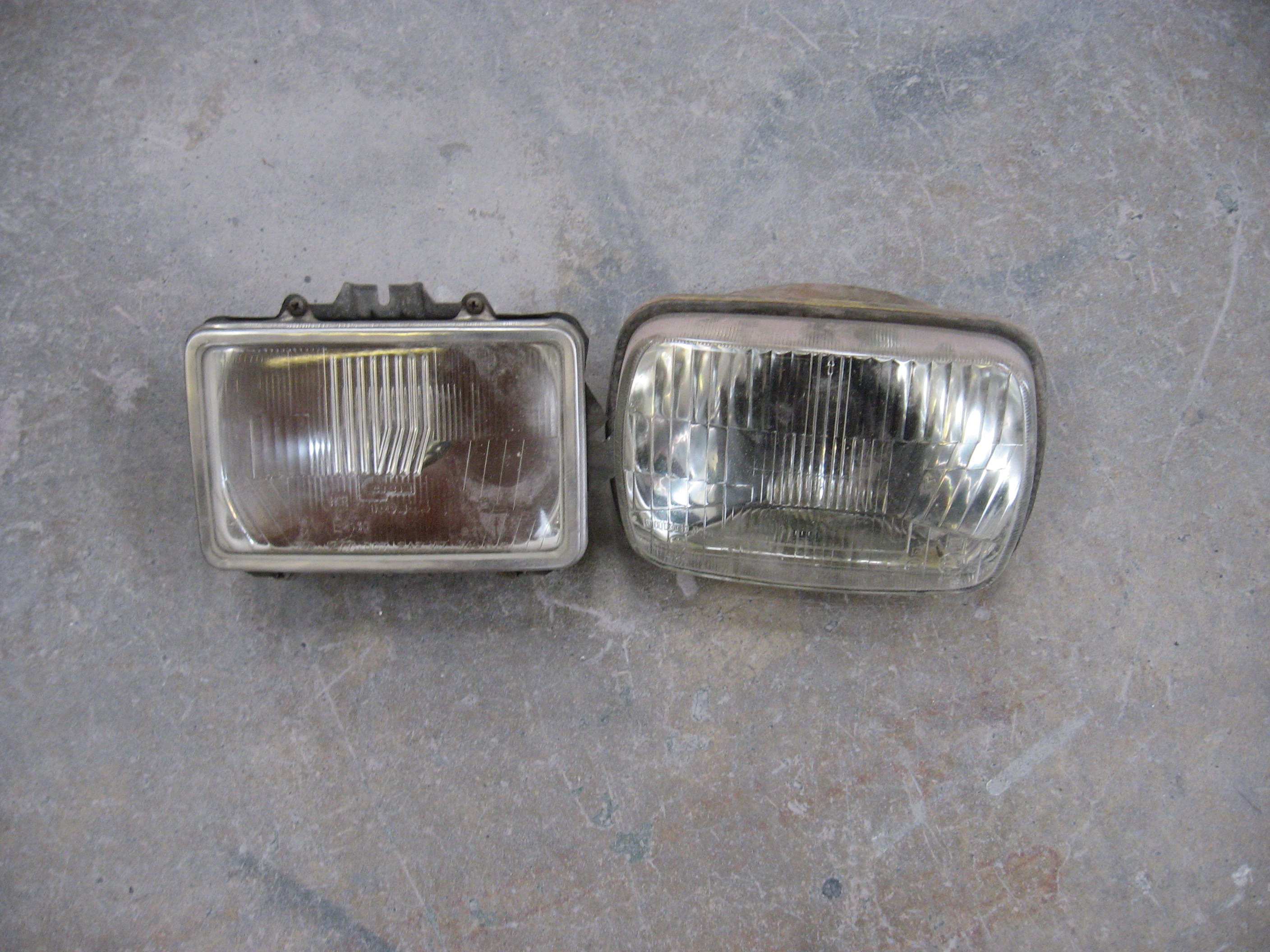 US (left) & EU QP3 headlights