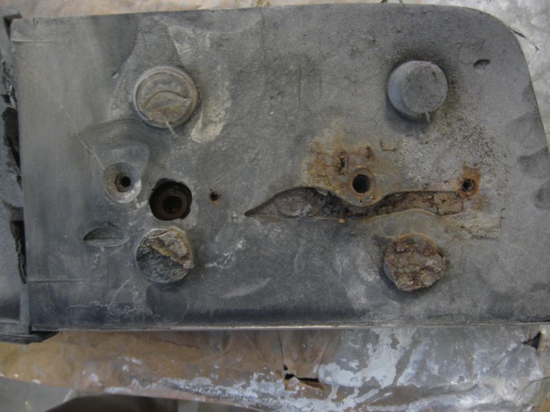 Mounting system for rear side bumper bits.